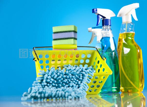 清潔用品的多彩世界 家庭工作中的得力助手